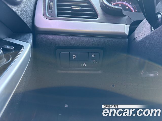KG Mobility KORANDO 2017 — photo 13