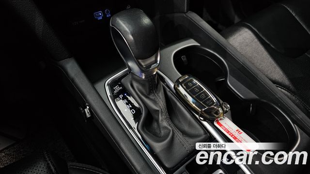 Hyundai Santafe 2019 — photo 12