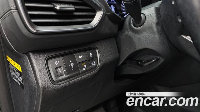 Hyundai Santafe 2019 — photo 25
