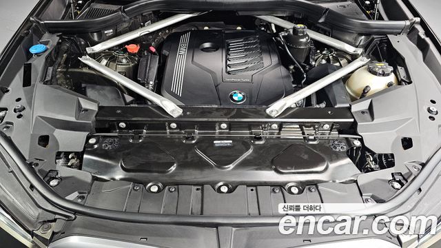 BMW X6 2022 — photo 6
