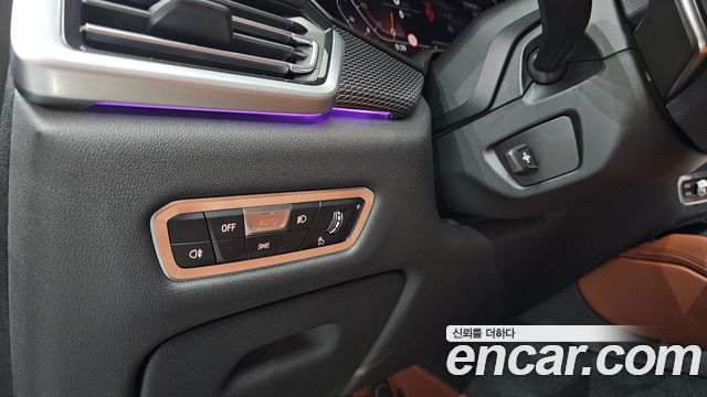 BMW X6 2022 — photo 24