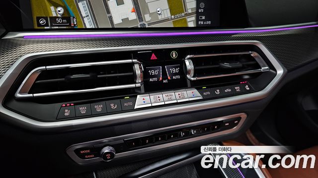BMW X6 2022 — photo 27