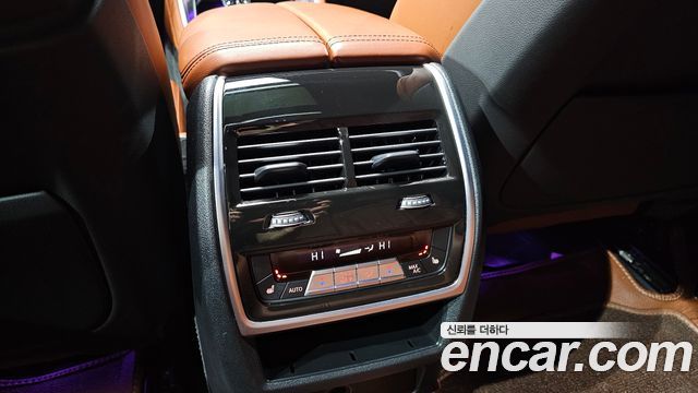 BMW X6 2022 — photo 33