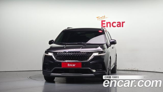 Kia Canival 2022 — photo 3