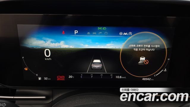 Kia Canival 2022 — photo 11