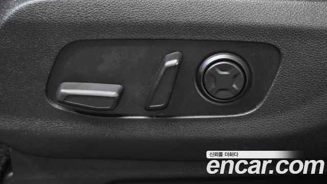 Kia Canival 2022 — photo 25