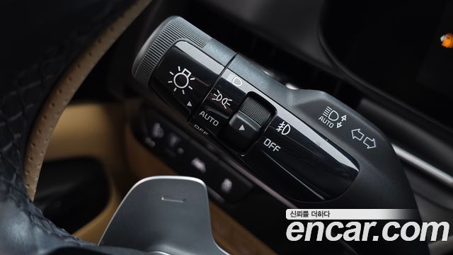 Kia Canival 2022 — photo 35