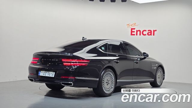 Genesis G80 2023 — photo 2