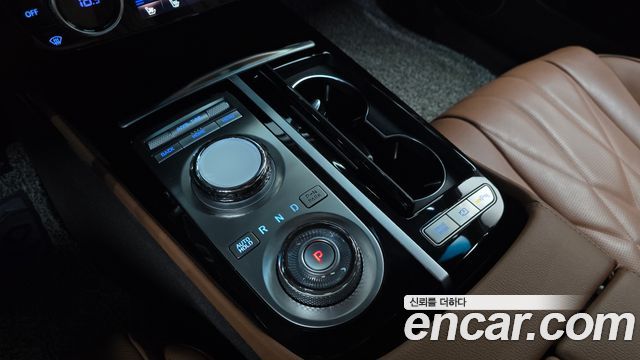 Genesis G80 2023 — photo 12