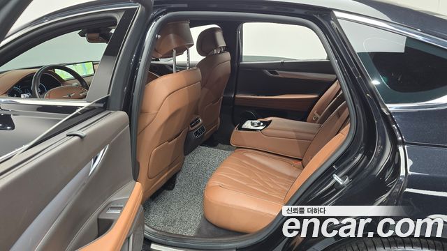 Genesis G80 2023 — photo 17