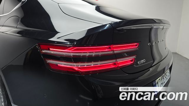 Genesis G80 2023 — photo 9