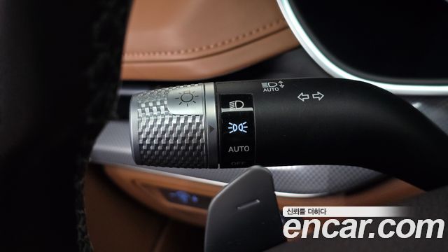 Genesis G80 2023 — photo 29