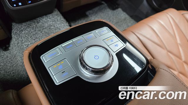 Genesis G80 2023 — photo 31
