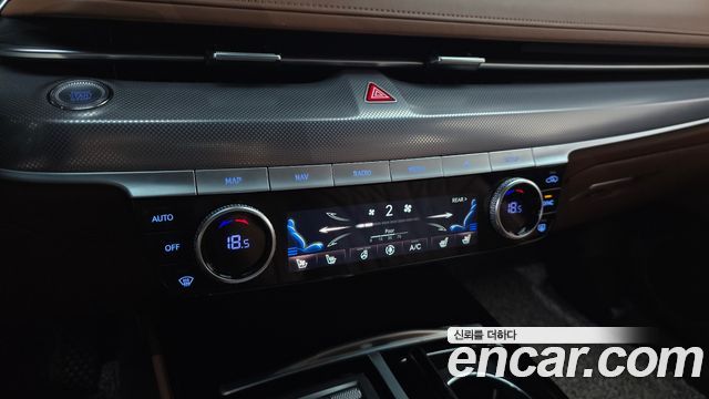 Genesis G80 2023 — photo 34