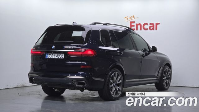 BMW X7 2019 — photo 2