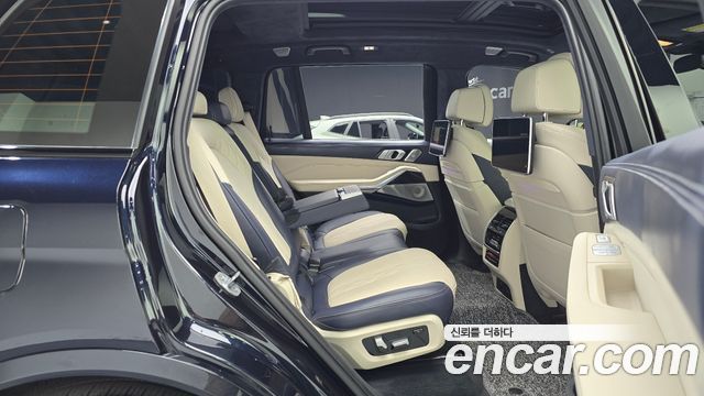 BMW X7 2019 — photo 12