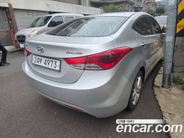 Hyundai AVANTE 2012 — photo 6