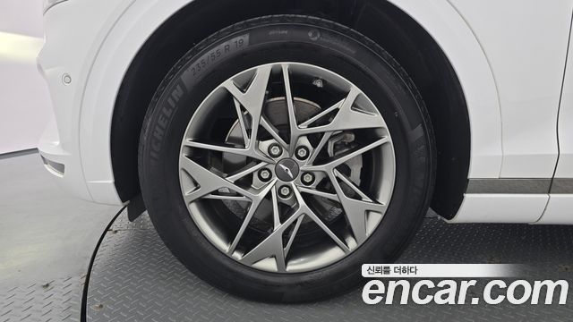 Genesis GV70 2022 — photo 5