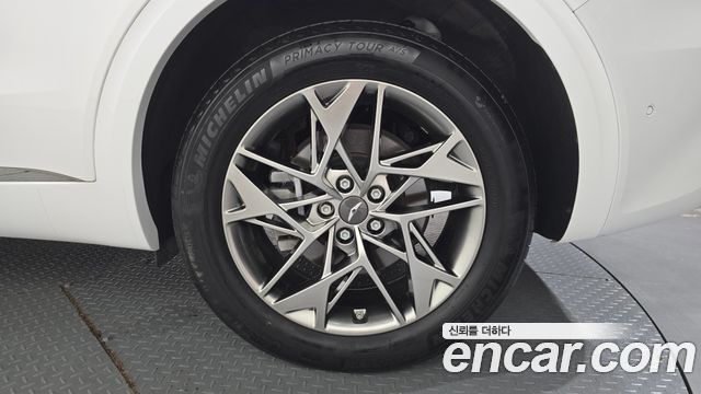 Genesis GV70 2022 — photo 7