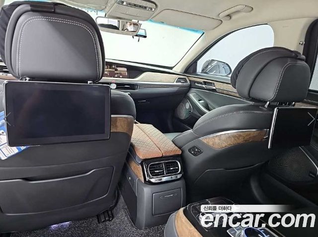 Genesis G90 2019 — photo 16