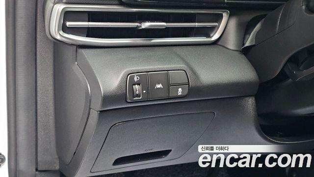Hyundai AVANTE 2022 — photo 22