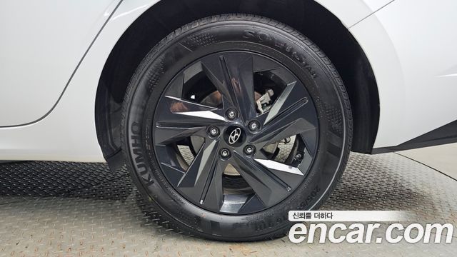 Hyundai AVANTE 2022 — photo 7