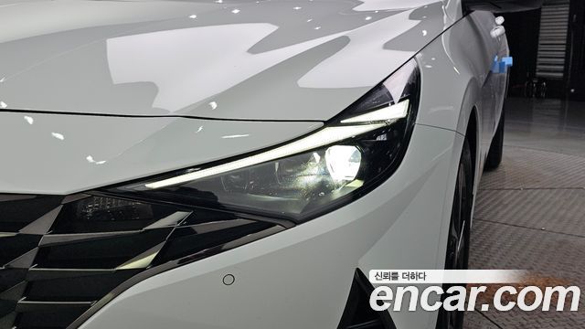 Hyundai AVANTE 2022 — photo 8