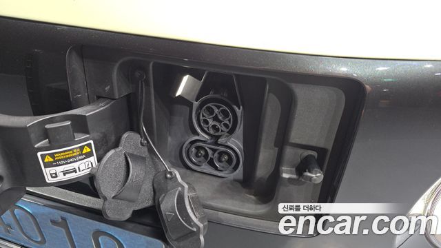Hyundai Casper 2025 — photo 28