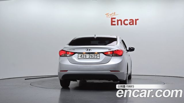 Hyundai AVANTE 2015 — photo 4