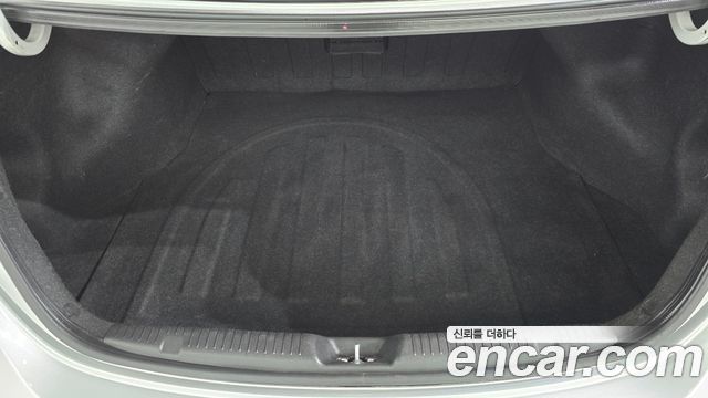 Hyundai AVANTE 2015 — photo 15