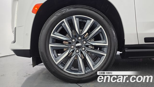 Cadillac Escalade 2023 — photo 5