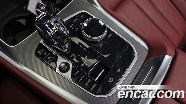BMW X6 2021 — photo 12