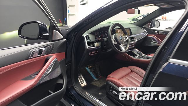 BMW X6 2021 — photo 13