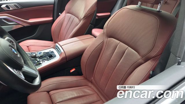 BMW X6 2021 — photo 27