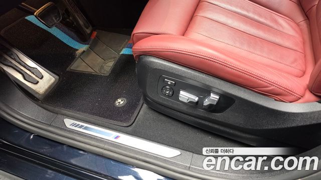 BMW X6 2021 — photo 32
