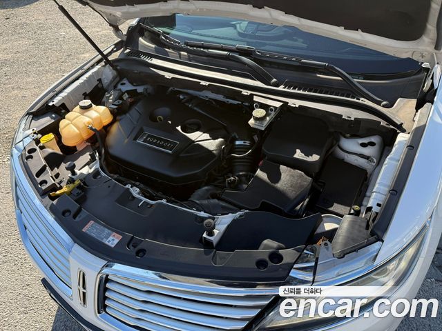 Lincoln MKC 2015 — photo 5