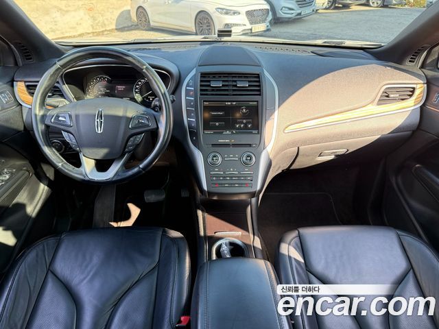 Lincoln MKC 2015 — photo 7