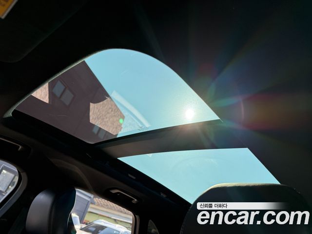 Lincoln MKC 2015 — photo 16