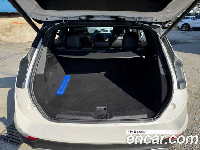 Lincoln MKC 2015 — photo 19