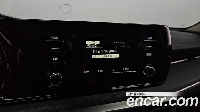 Kia K5 2023 — photo 21