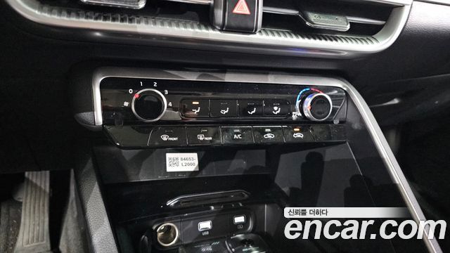 Kia K5 2023 — photo 22