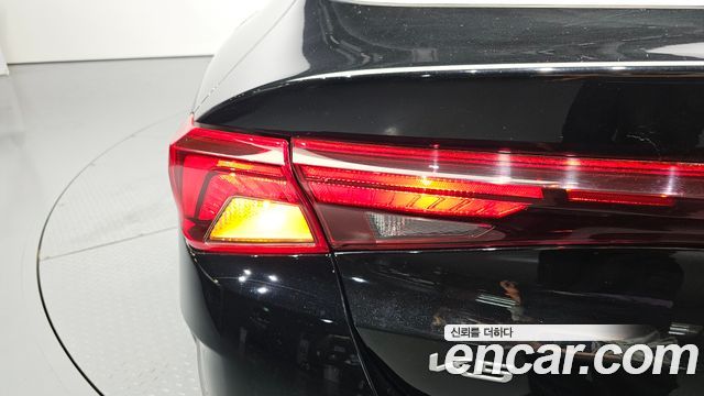 Kia K5 2023 — photo 9