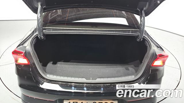 Kia K5 2023 — photo 30