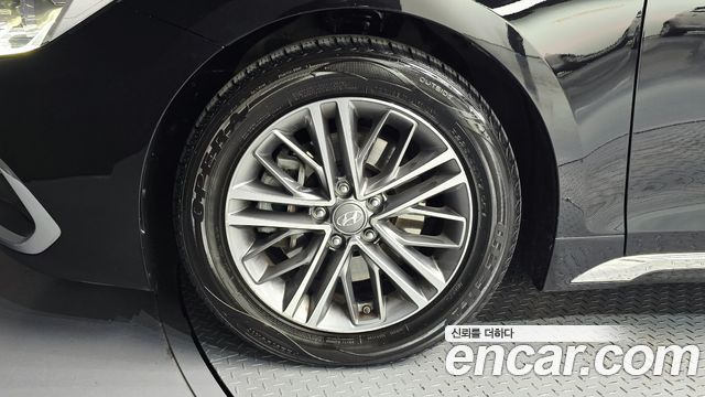 Hyundai Grandeur 2018 — photo 5