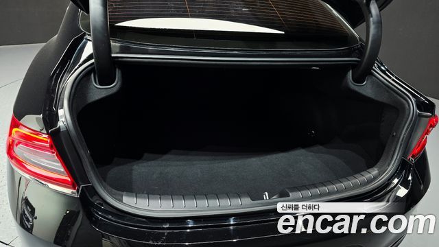 Hyundai Grandeur 2018 — photo 20