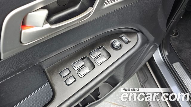 KG Mobility Rexton 2018 — photo 13
