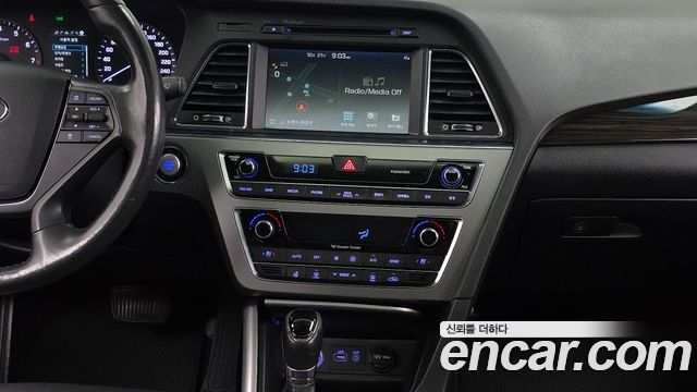 Hyundai Sonata 2015 — photo 14