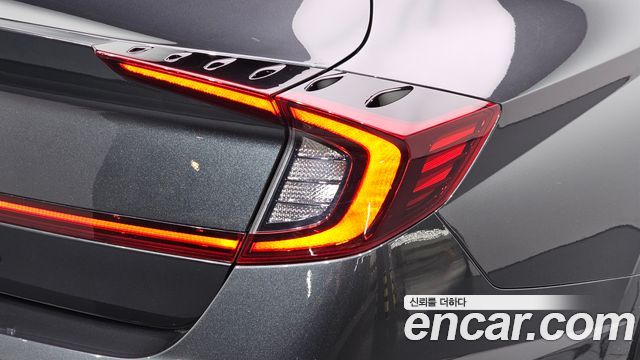 Hyundai Sonata 2020 — photo 9