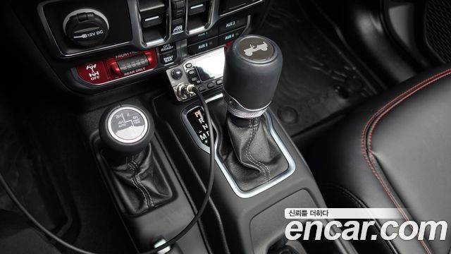 Jeep Wrangler 2024 — photo 9