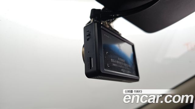 Hyundai Maxcruz 2017 — photo 27